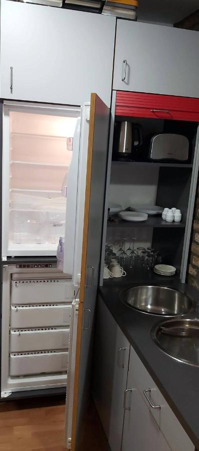 בלגרד Twin Studio Apartments Zemun מראה חיצוני תמונה