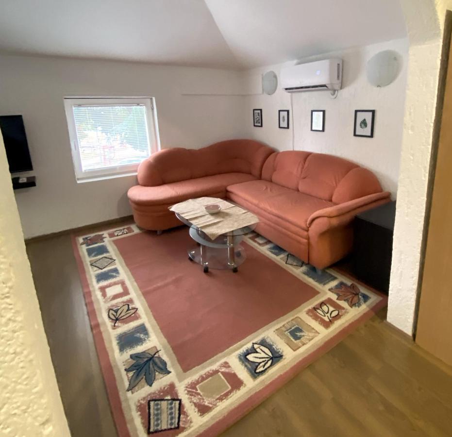 בלגרד Twin Studio Apartments Zemun מראה חיצוני תמונה