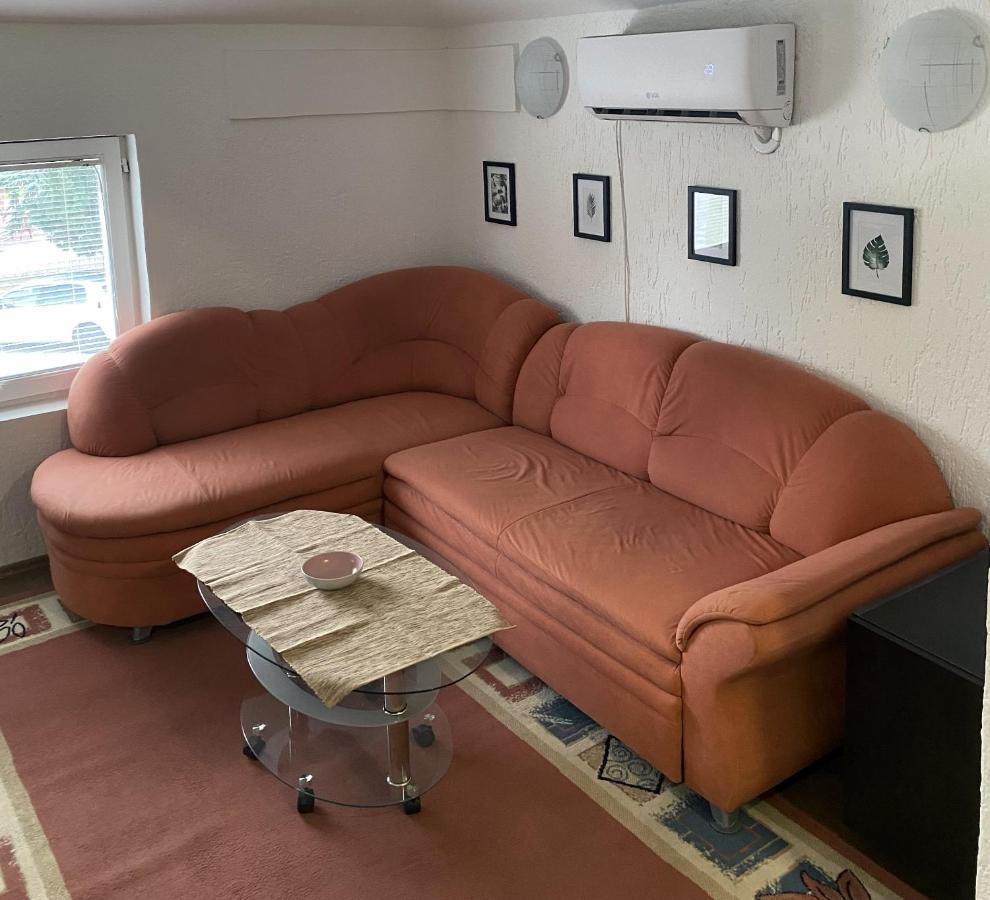 בלגרד Twin Studio Apartments Zemun מראה חיצוני תמונה