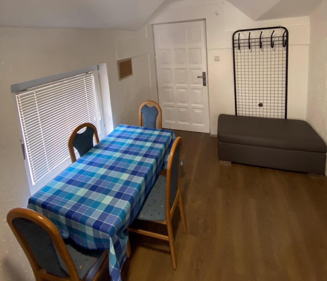 בלגרד Twin Studio Apartments Zemun מראה חיצוני תמונה