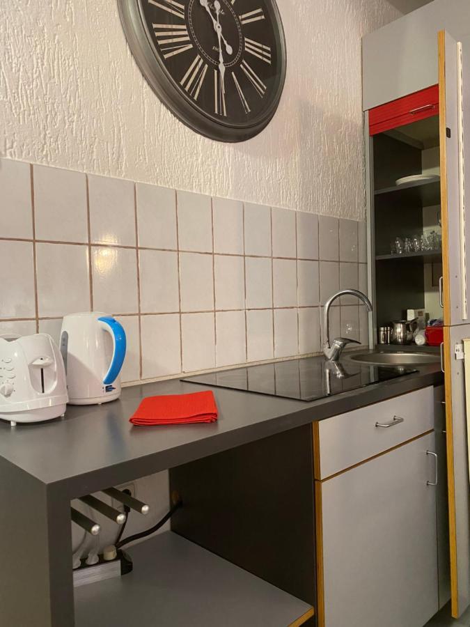 בלגרד Twin Studio Apartments Zemun מראה חיצוני תמונה